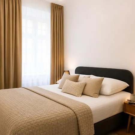 Apartamento Native Dietla 71 *