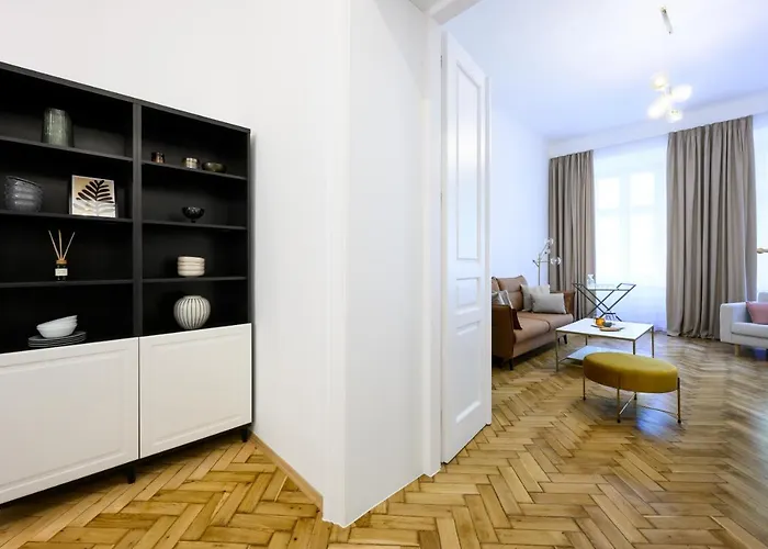 Native Dietla 71 アパート